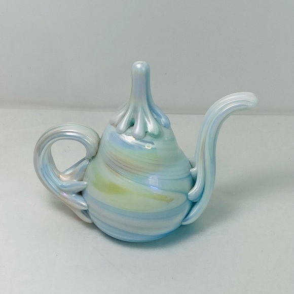 Vintage Gibson Paperweight - Picture 3 of 8